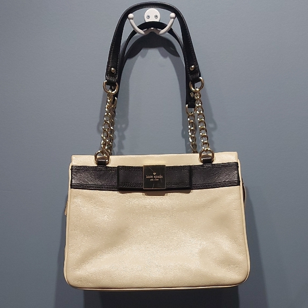 Kate Spade Black and Cream Chain Shoulder Bag